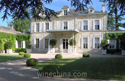 波尔多白马庄将兴建现代化酒厂