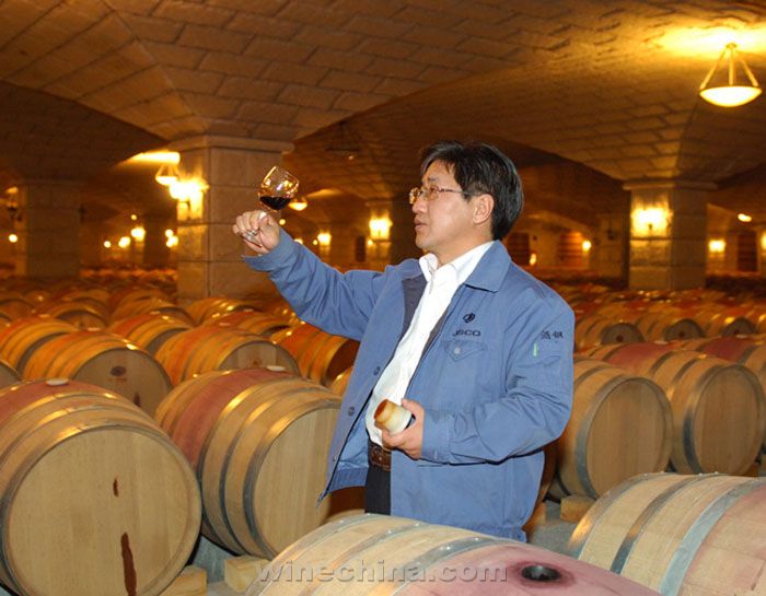 中国酿酒师风采录(36)何宏权:丝绸之路上的梦想