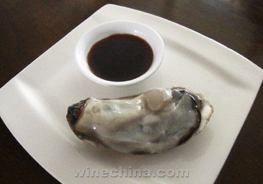 之味菜谱(121):天塞酒庄霞多丽干白配辣根牡蛎
