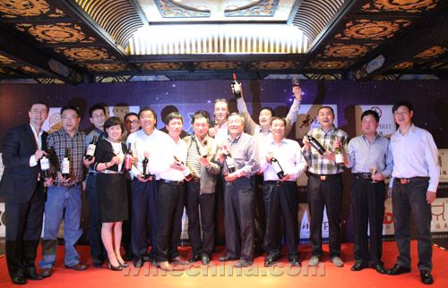 2013年中国优质葡萄酒新闻发布会成都举行