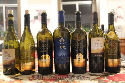 佳酿酒窖举行贺兰山系列产品品鉴会