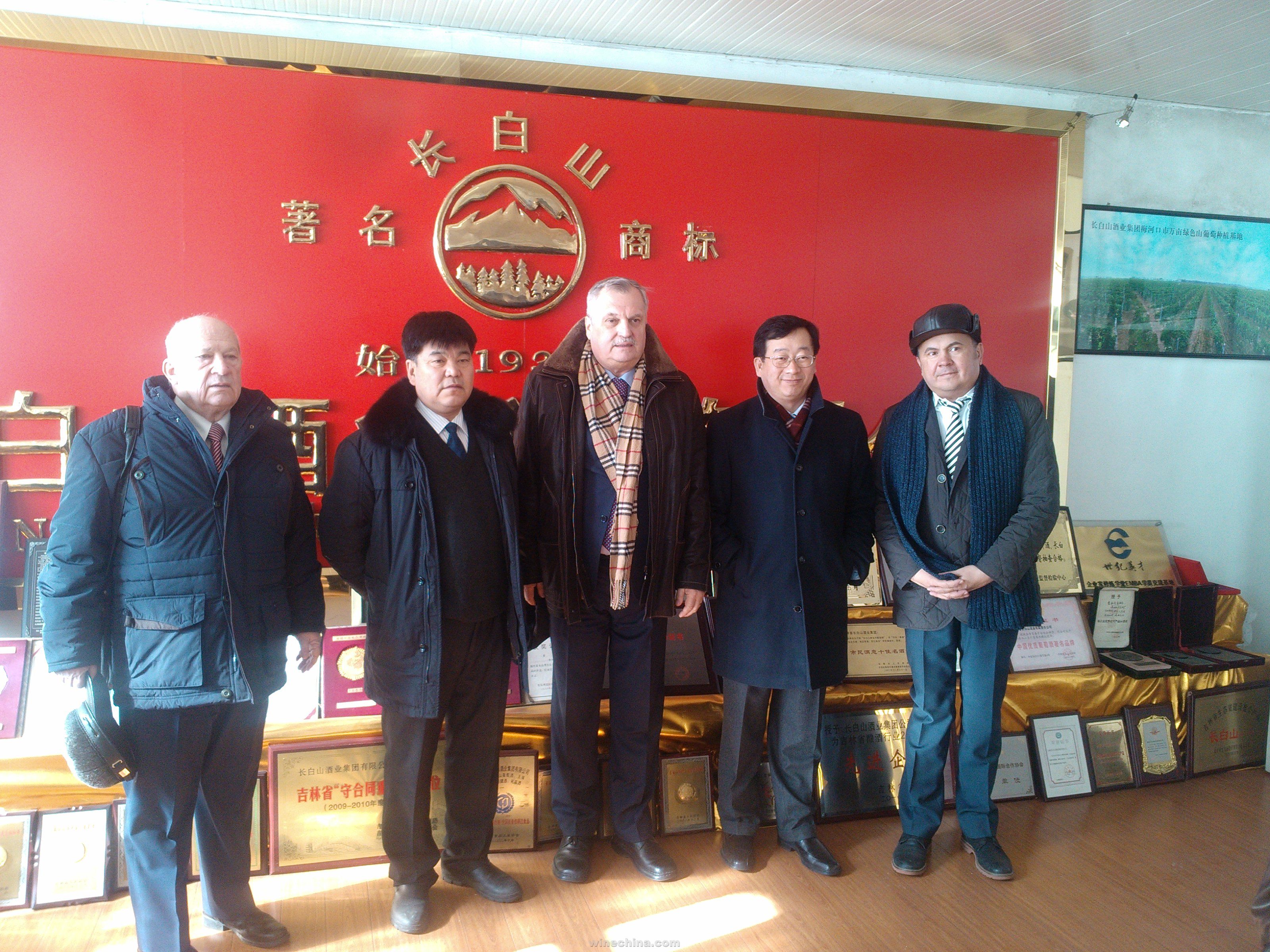 �������ǿ��̿��쳤��ɽ��ҵ����