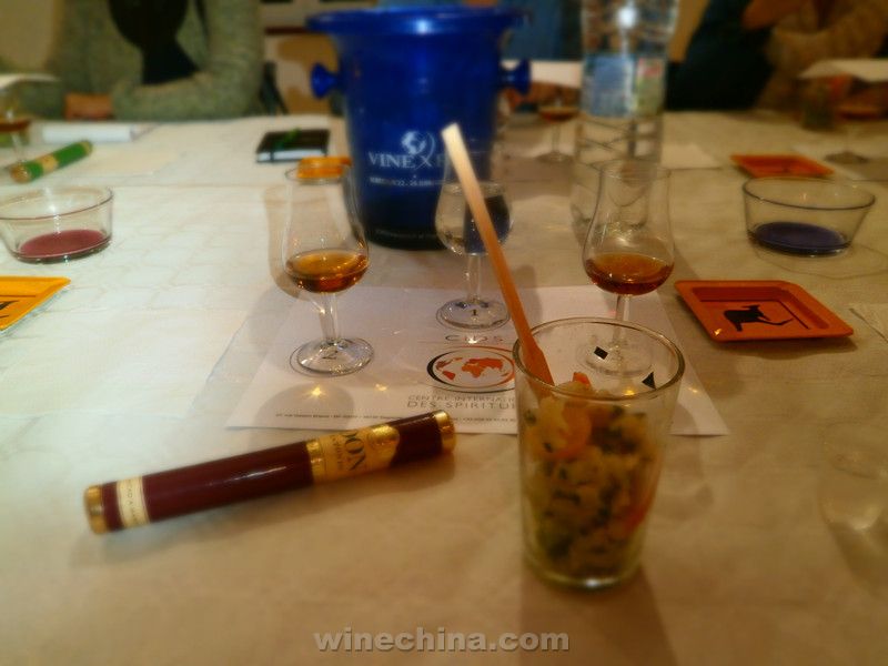 中葡网海外行(三十七)当雪茄与干邑相遇