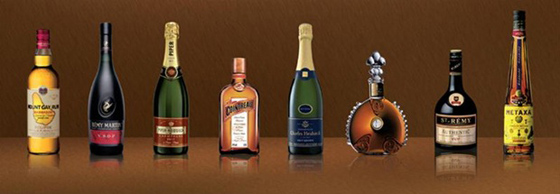 Rmy Cointreau warns profits may slump by 40%