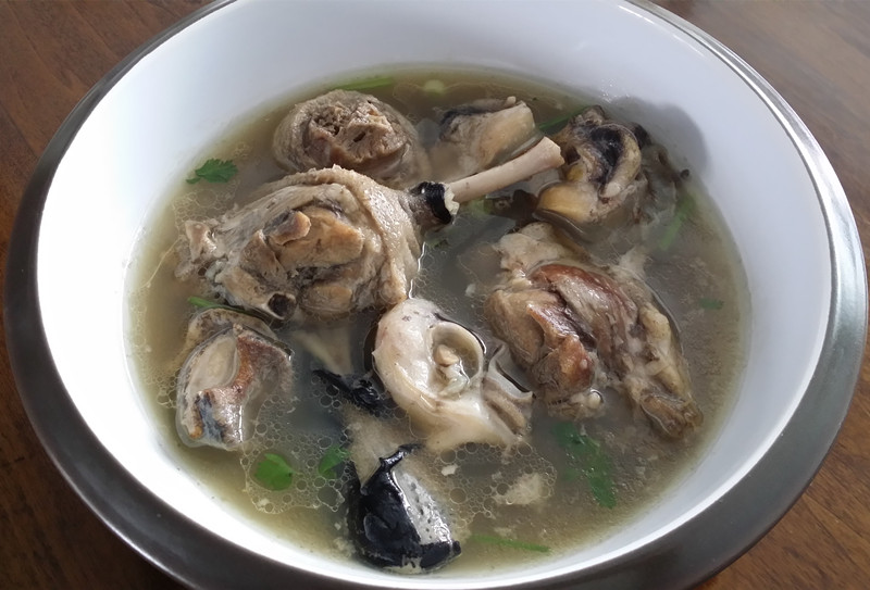 之味菜谱(201):坤爵庄园珍藏赤霞珠干红葡萄酒2009配鲍鱼炖白鸭