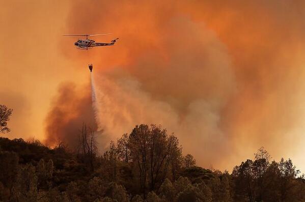 Wildfire rips through Napa wine country