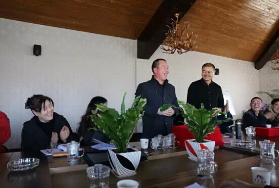 2014年贺东庄园年终总结大会