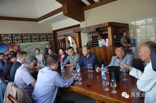 【葡粹动态】法国吉伦特省(波尔多)农委副主席一行来禹皇酒庄考察