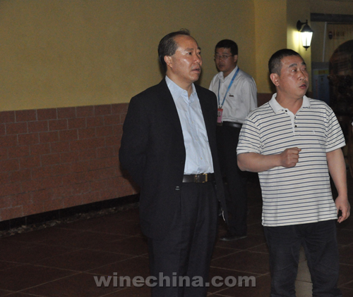 ę́�����쵼Ԭ�ʹ������غ�ݰ�����Ѿƹ�˾�Ӳ�