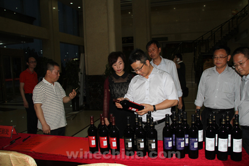 ę́�����쵼Ԭ�ʹ������غ�ݰ�����Ѿƹ�˾�Ӳ�