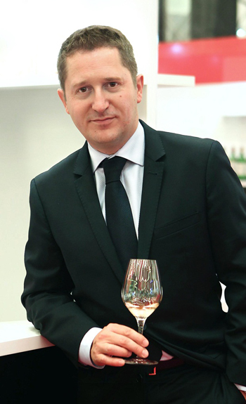 Vinexpo opens with a new look expecting 48,000 visitors to attend