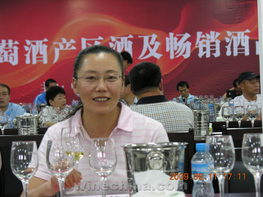 Chinese Winemakers (65) Cui Caihong: Make Wine With Life