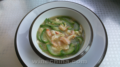 Wine&Dine (219):Chateau Guofei Chardonnay Pairs Luffa Soup with Shrimp