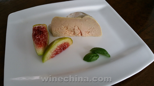 Wine&Dine (221):Chateau Guofei Dry Red Wine Pairs Foie gras and Fig