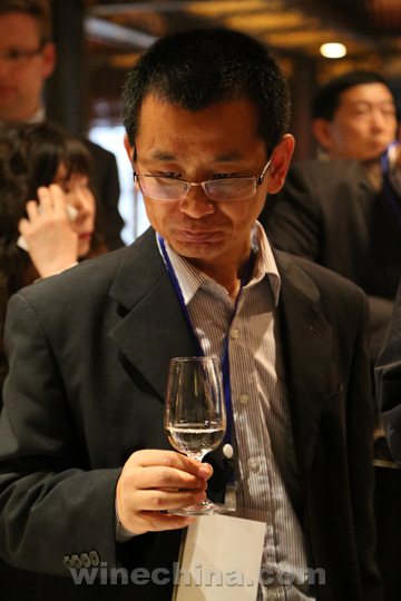 Chinese Winemakers (67) Song Maohua:concentration makes better work