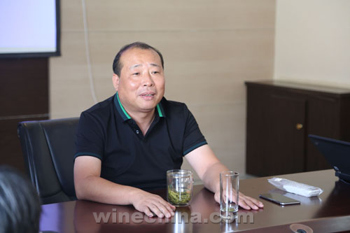 葡粹丝路行(2)探访楼兰酒庄