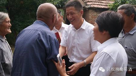 民权九鼎总经理朱和平看望抗战革命老战士徐传法