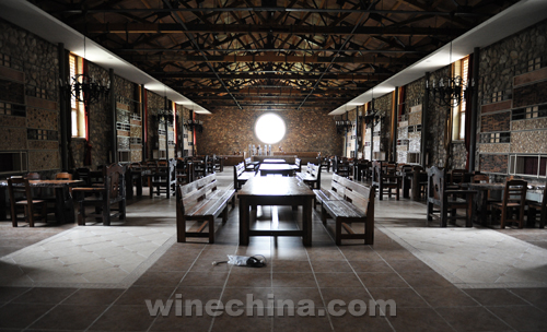 Video:Chateau Zhihui Yuanshi-Wine Legend in Ningxia Eastern Foot of Helan Mountain region