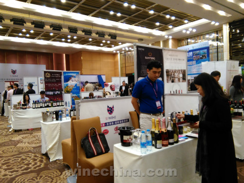 2015中国天津(环渤海)国际食品展暨国际葡萄酒展在津举行