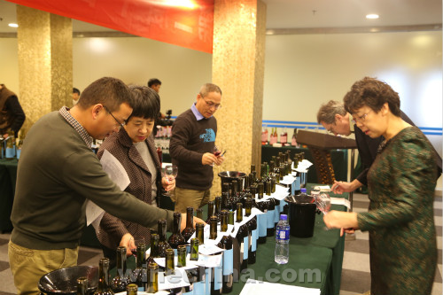 2015 Coastal Fresh Wine Festival Opens in Beijing 