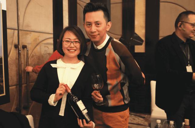 宁夏贺兰晴雪酒庄正式签约上海易酩酒业