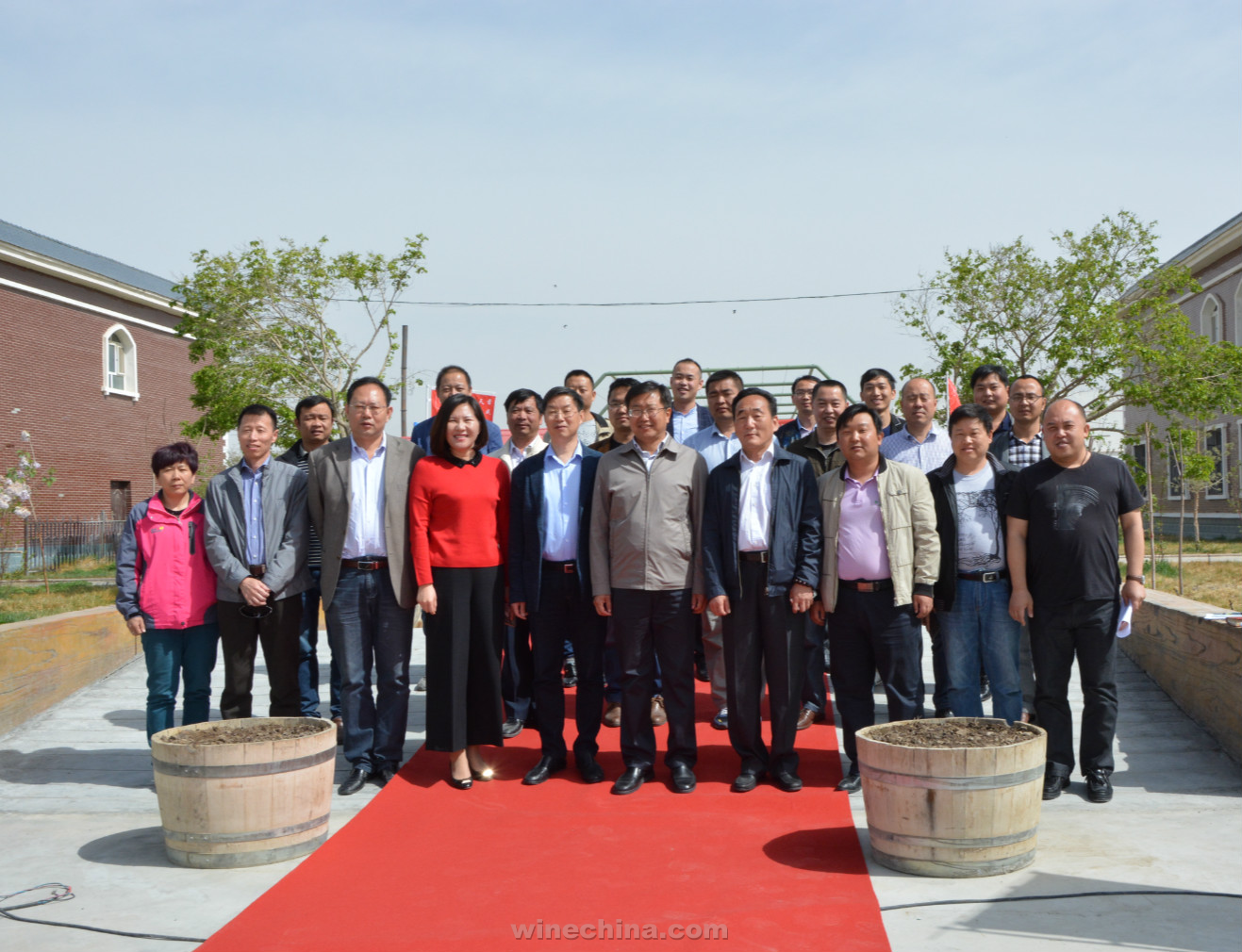 The Union of Chinese Winemakers Association Founded