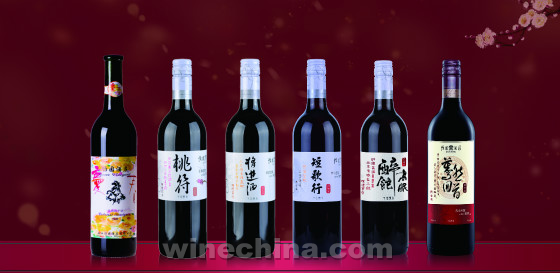 ��԰��ׯ�Ƴ��촺����װ������Ƿ���