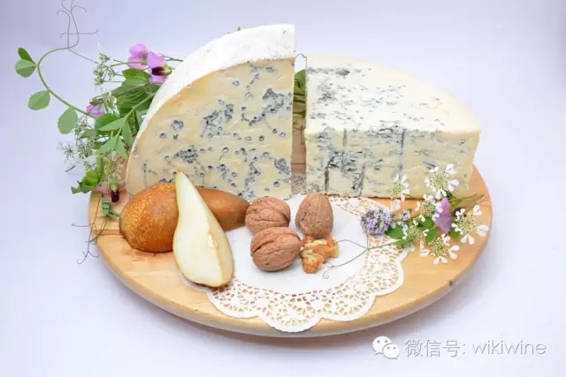 苏玳贵腐甜白葡萄酒如何配餐?