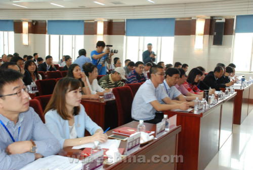 甘肃省葡萄酒产业协会专业委员会成立