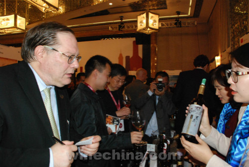 Decanter�Ϻ���������֮��ʢ����Ļ