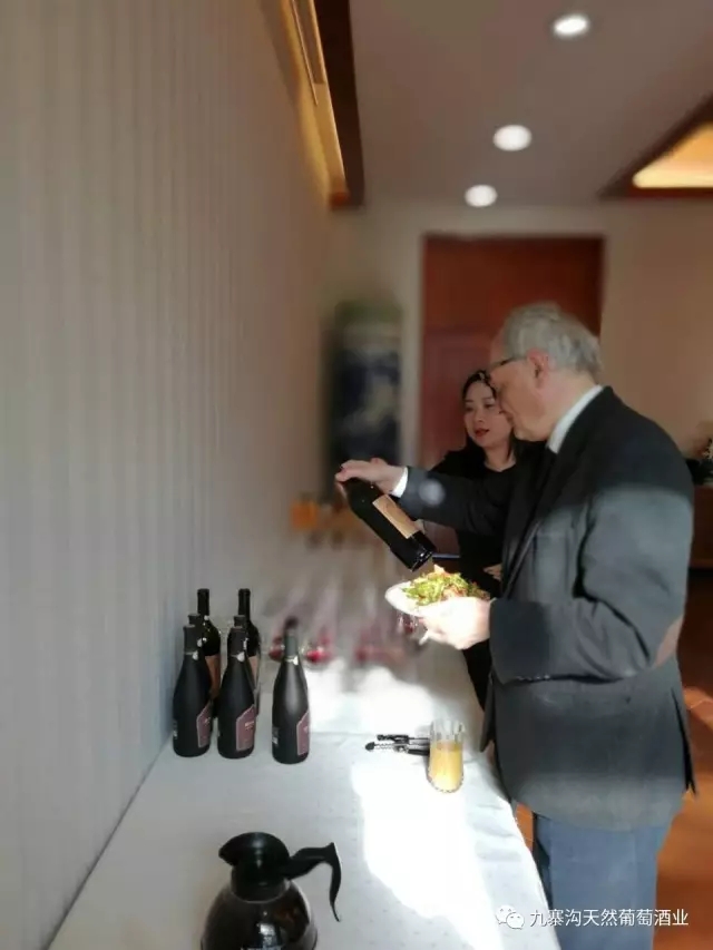 挡不住的中国红酒味道