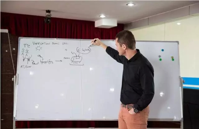 宁夏红寺堡举办葡萄发酵工艺和流程培训班-中