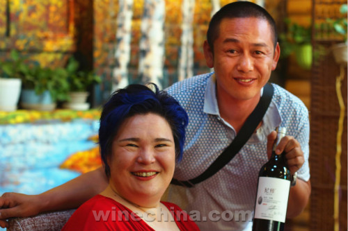 尼雅葡萄酒携手葡萄酒大师赵凤仪带你品味新疆