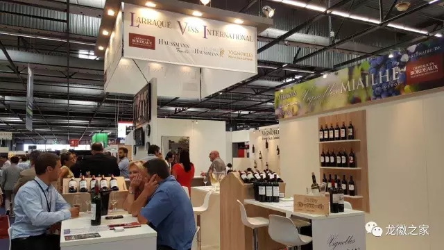 法国波尔多国际葡萄酒和烈酒展览会VINEXPO是全球最具知名度的葡萄酒展,自1981年开始举办,每两年一届,在全世界的葡萄酒和烈酒之都波尔多举 办。是葡萄酒行业内极具影响力的展会之一。