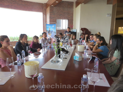 The 29th Class of OIV MSc Visited Helan Mountain Region 