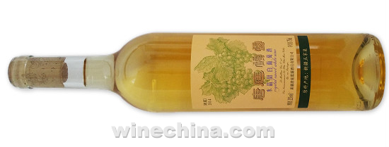 之味菜谱(247)唐庭霞露水晶甜白葡萄酒配黄杏芭芭露