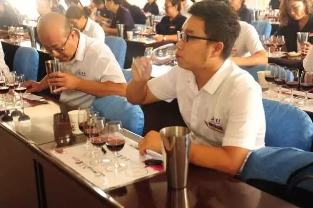 西夏王酒业举行2017年员工职业技能大赛