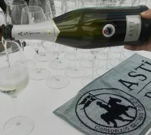 阿斯蒂ASTI产区发力干型起泡酒 产区总产量有望突破一亿瓶