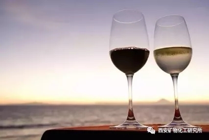 葡萄酒、果露酒、果汁用膨润土(皂土)澄清剂