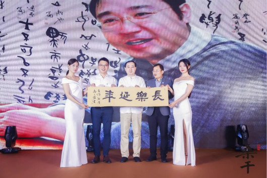 222.webp_meitu_3.jpg 222.webp_meitu_3.jpg