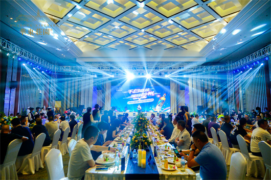 8 2022年,华东庄园干白节走进台州.jpg 8 2022年,华东庄园干白节走进台州.jpg