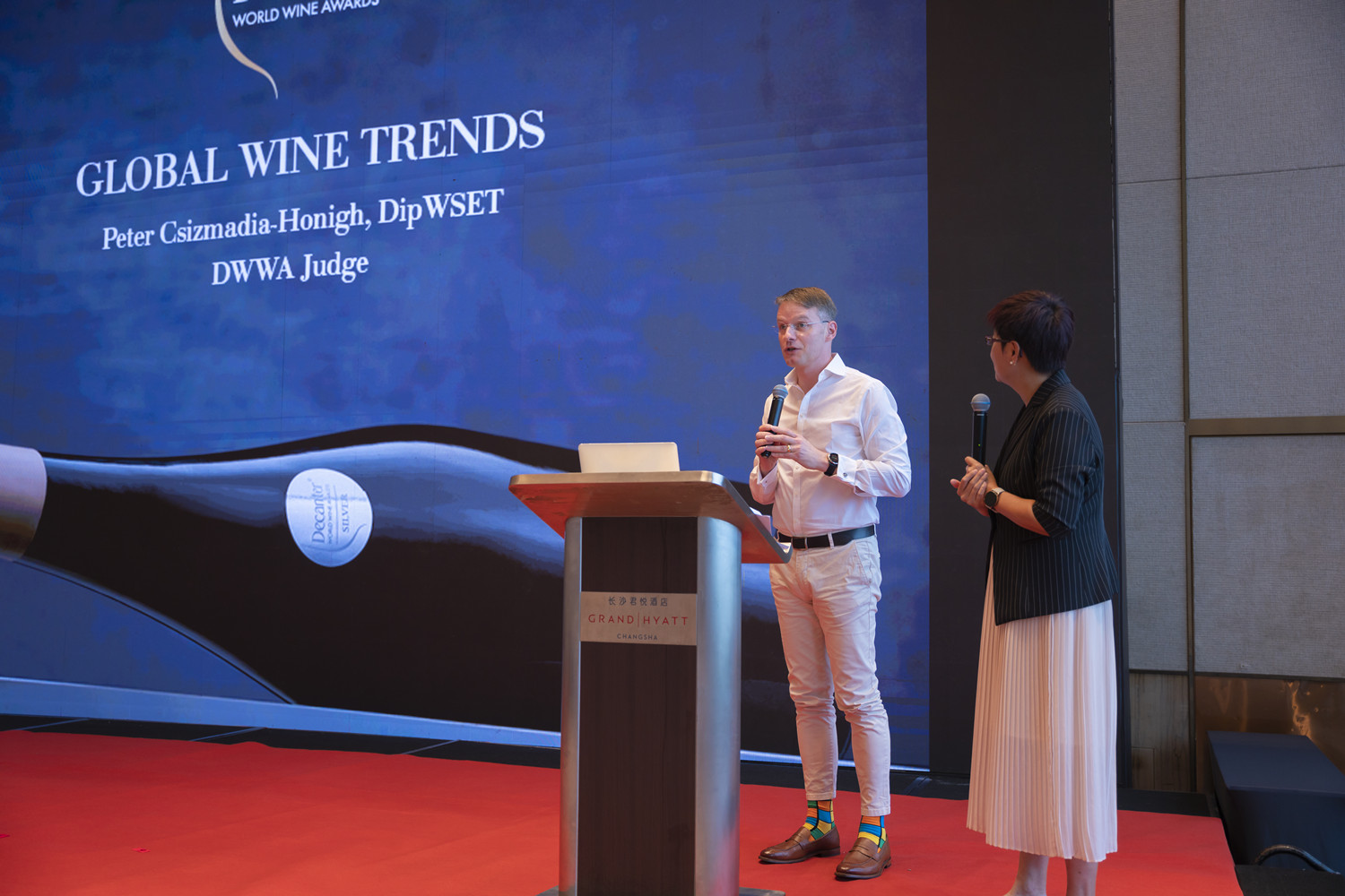 5，2023年Decanter世界葡萄酒大赛亚洲赛区评审长Mr. Peter Csizmadia-Honigh（彼得・奇志马迪亚-霍内）分享世界葡萄酒趋势展望.jpg