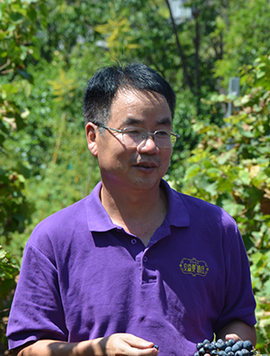 陕西丹凤安森曼葡萄酒庄有限公司首席酿酒师、总工程师